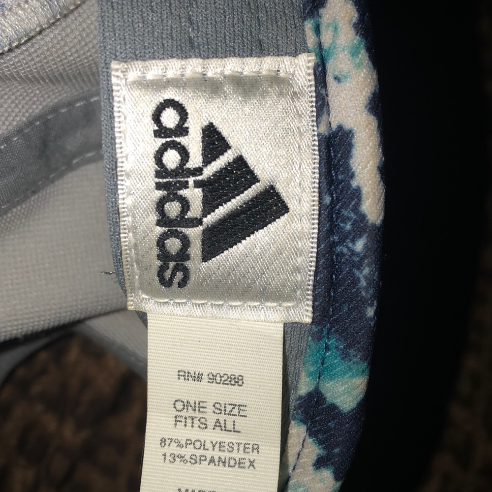 Adidas hat - Picture 2 of 2